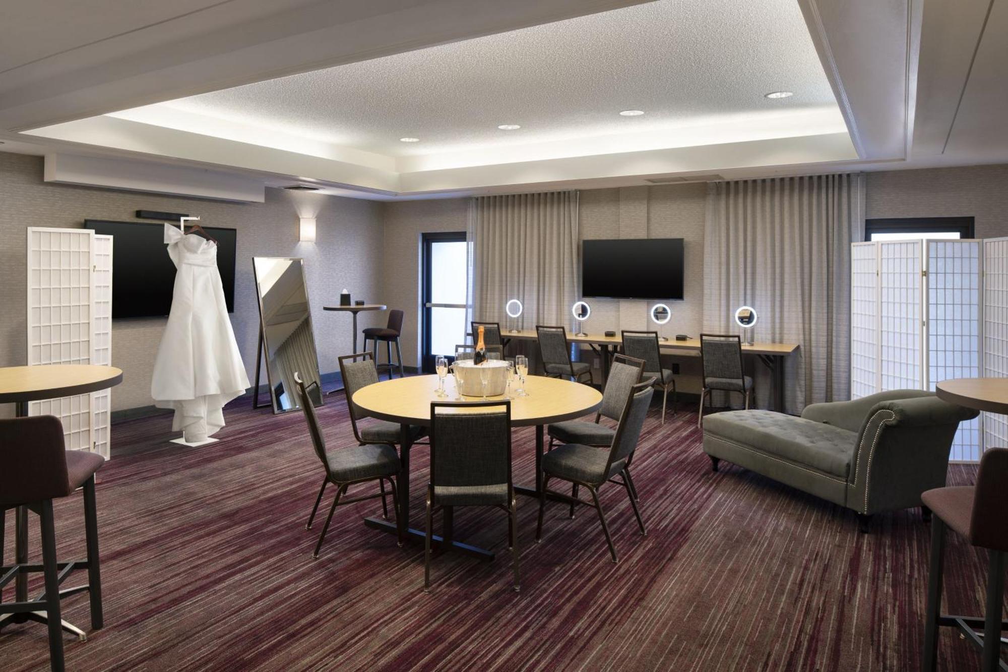 Готель Courtyard Novato Marin/Sonoma Екстер'єр фото